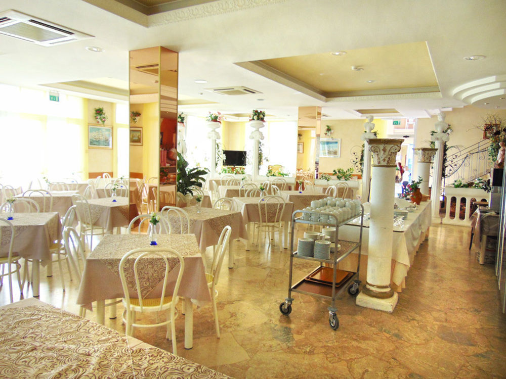 Miami Suite Hotel Bellaria-Igea Marina Exterior foto
